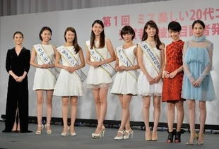 七歲異瞳女孩在學(xué)校收獲滿滿友情