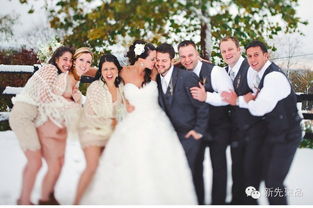 霍啟剛弟弟與未婚妻參加好友婚禮