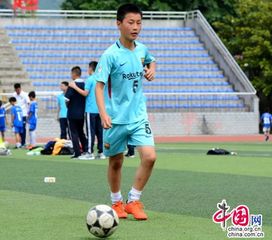 武漢7歲小學(xué)生獲國(guó)家一級(jí)運(yùn)動(dòng)員