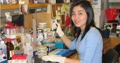 女科學(xué)家從美歸國入職北大