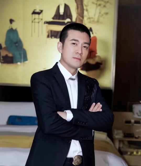 楊子說與黃圣依領(lǐng)過證