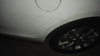 汽車多處劃痕修理多少錢
