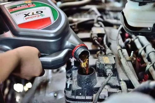 檢查汽車機油多少