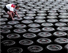 汽車胎壓多少是2.8寬