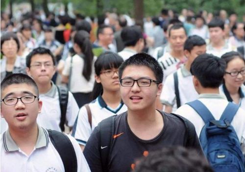 大專畢業(yè)如何進華為公司