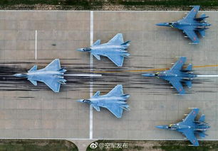 中航工業(yè)發(fā)布?xì)?10C機(jī)群高清圖，揭示中國空軍現(xiàn)代化建設(shè)的嶄新篇章