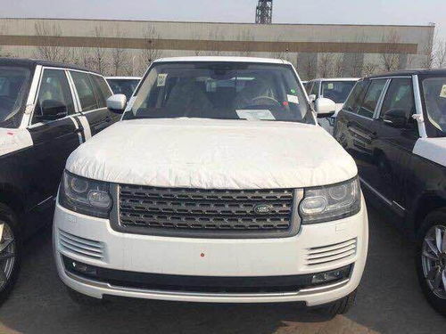路虎汽車噴漆多少錢,路虎噴漆多少錢一塊