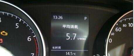 小汽車每天需要多少油量,小汽車每天需要多少油量才能開