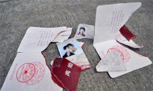 起訴離婚房產(chǎn)怎么過戶,起訴離婚房產(chǎn)怎么過戶給孩子 起訴離婚房產(chǎn)怎么過戶,起訴離婚房產(chǎn)怎么過戶給孩子