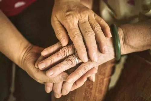 男人掌紋如何改變運(yùn)勢（男人掌紋很亂說明什么）