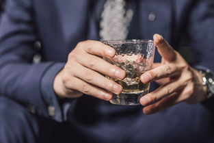 如何喝酒提升感情運(yùn)勢（喝酒增進(jìn)感情的話）