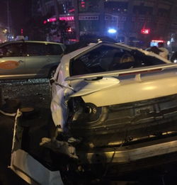 汽車撞車的溫度是多少,汽車撞車的溫度是多少度正常