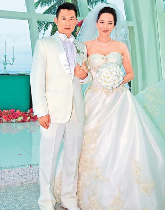 82年婚姻運勢如何（82年一生婚姻）