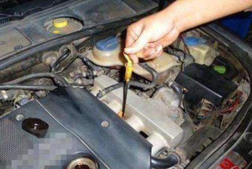 車子機油殼子破裂換的話多少錢