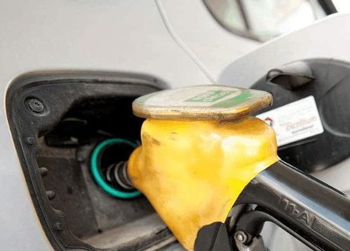 汽車油箱多少克汽油夠用