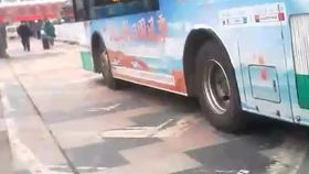 沂南到臨沂汽車多少錢啊