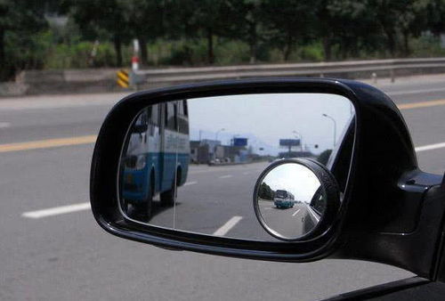 福田汽車反光鏡多少錢一個