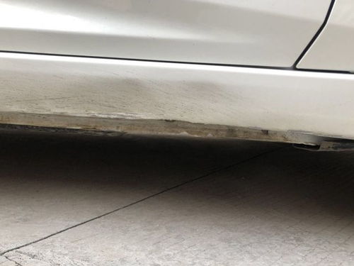 汽車輕微劃痕修復多少錢啊