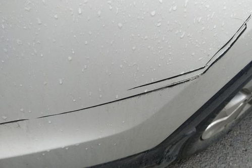 汽車(chē)深劃痕修復(fù)多少錢(qián) 汽車(chē)深劃痕修復(fù)多少錢(qián)