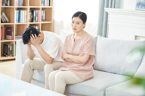 同住婚姻怎么分割房產過戶
